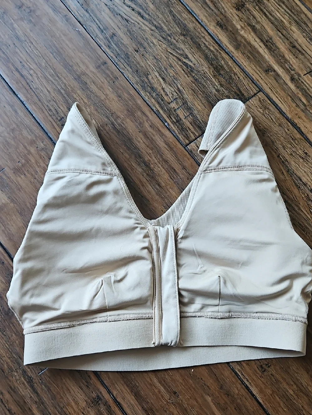 Tommie Copper Nude Front-Zip Shoulder Support Bra Medium‎